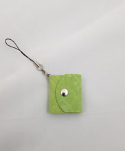 Lade das Bild in den Galerie-Viewer, Mini Fotobuch
