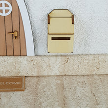 Lade das Bild in den Galerie-Viewer, Wichtel Briefkasten DIY
